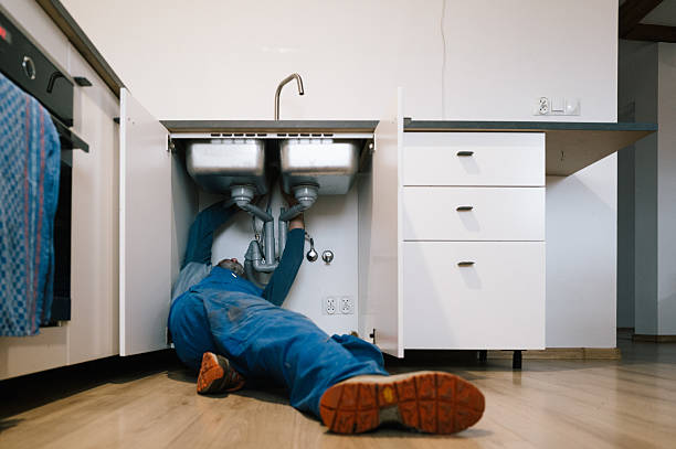 Professional Drain Cleaning technician working in Montezuma, IN